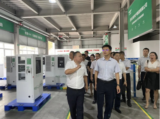 自貢市委常委、統戰部部長吳進學一行 蒞臨沃輪電氣考察調研 自貢市委常委、統戰部部長吳進學一行 蒞臨沃輪電氣考察調研