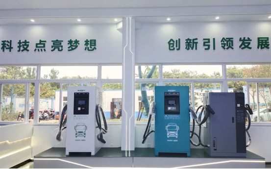 【領導關懷】大安區委副書記、區長唐小華率隊深入沃輪電氣調研部署項目投資與發展事宜