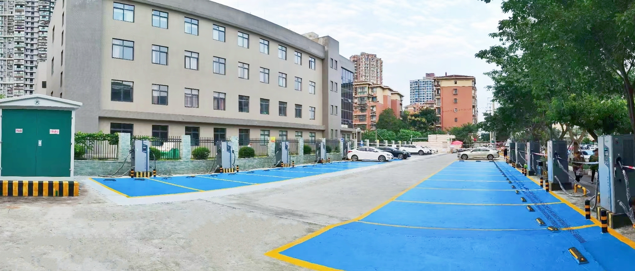 綿陽涪城區(qū)沃輪楓景398充電站